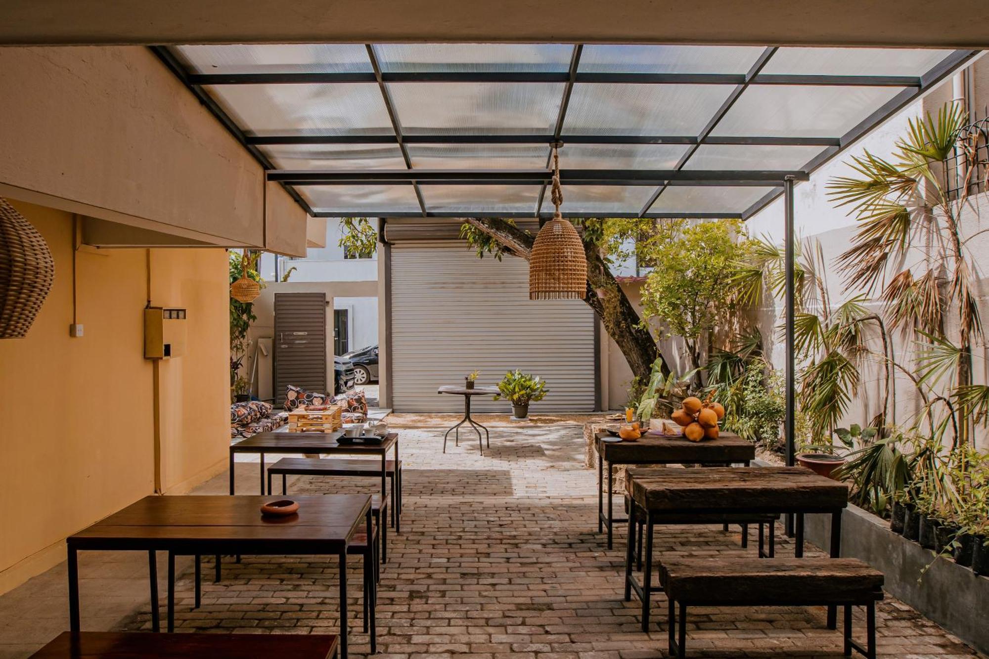 Drop Inn Colombo Buitenkant foto