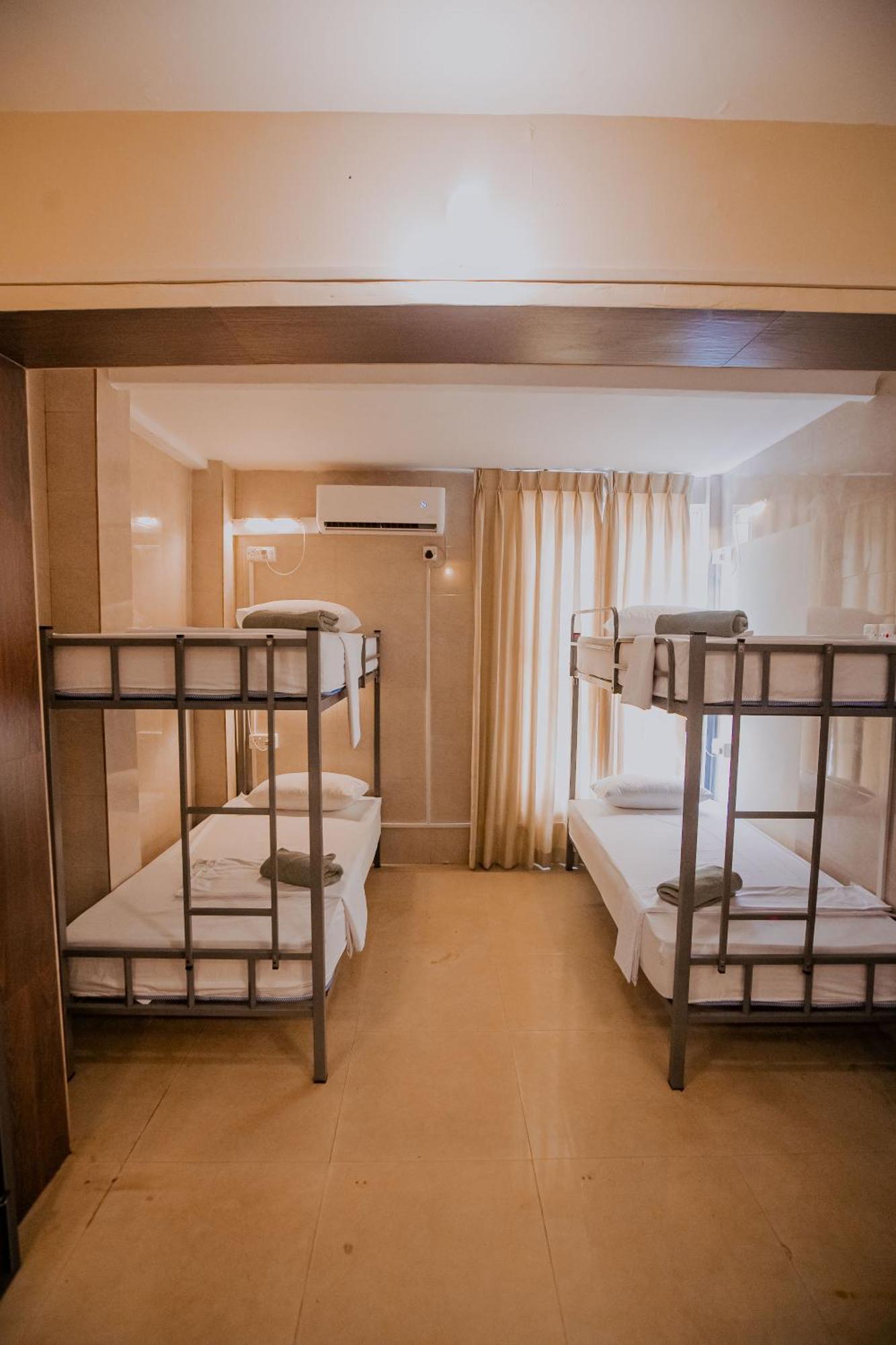Drop Inn Colombo Buitenkant foto