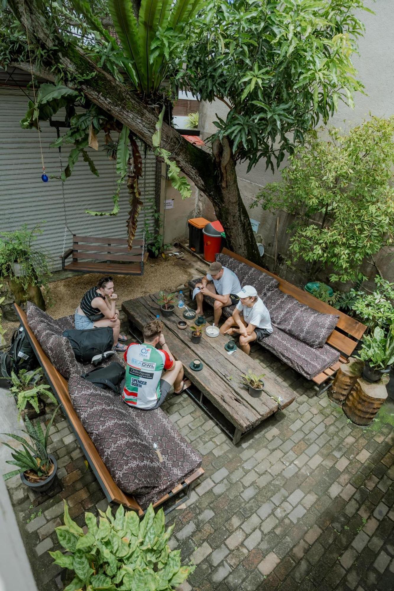 Drop Inn Colombo Buitenkant foto